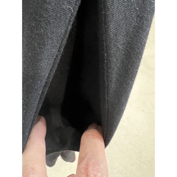 Hot Topic Black Mini Skater Skirt Red Stitching Pockets L Gothic Grunge Emo - Picture 3 of 10